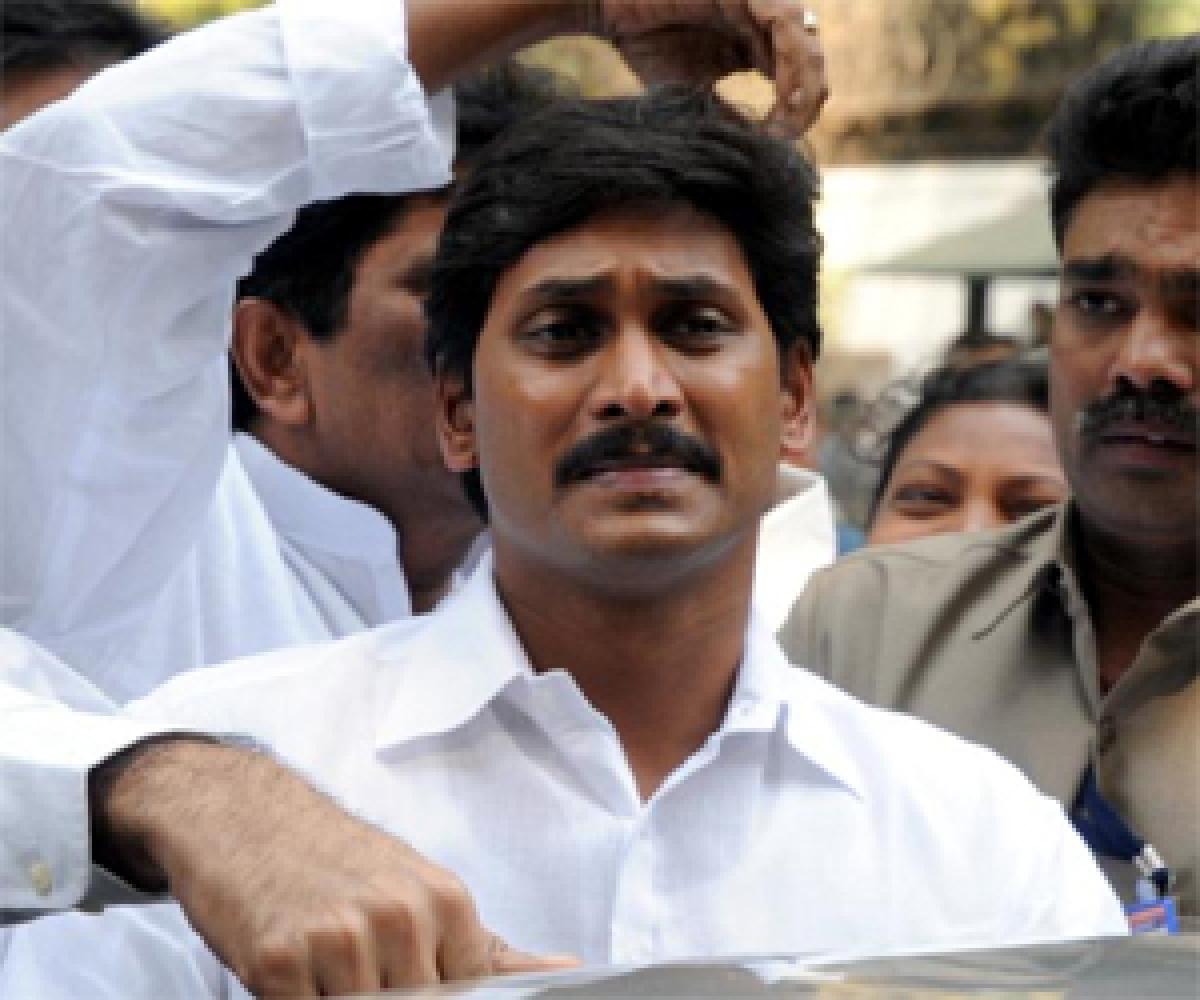 YS Jagan off to Rajahmundry to meet families of Godavari Pushkaram victims