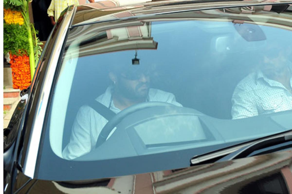 Jr NTR fined for black tinted glasses for car windows