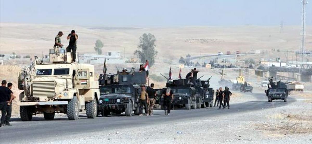 Abandoned villages on road to Mosul rigged with tunnels and bombs