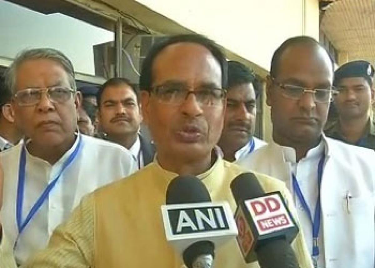 Chouhan lauds PM Modi for initiatives towards farmer welfare