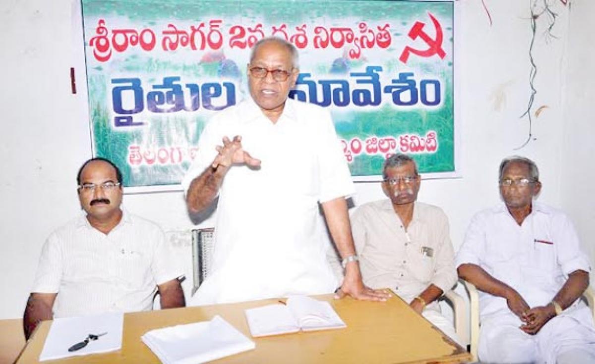 TRS bulldozing farmers rights: Rythu Sangham