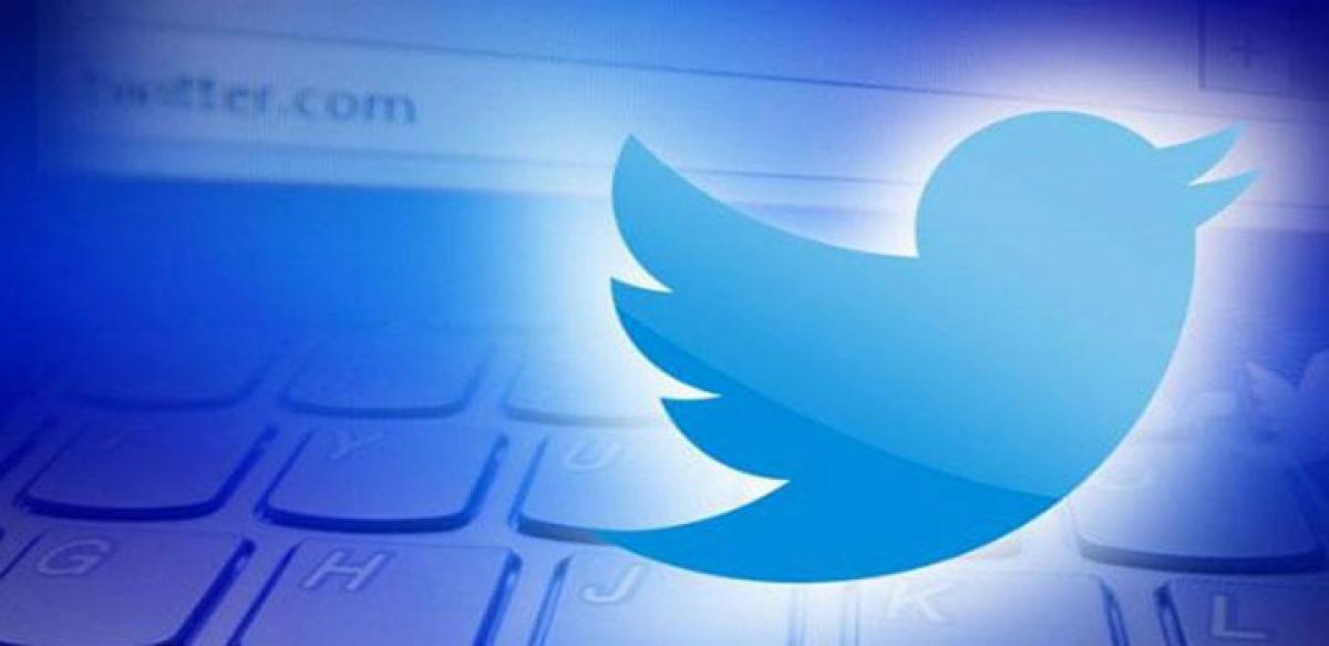 Chinese activists, scribes jumping firewall to use Twitter