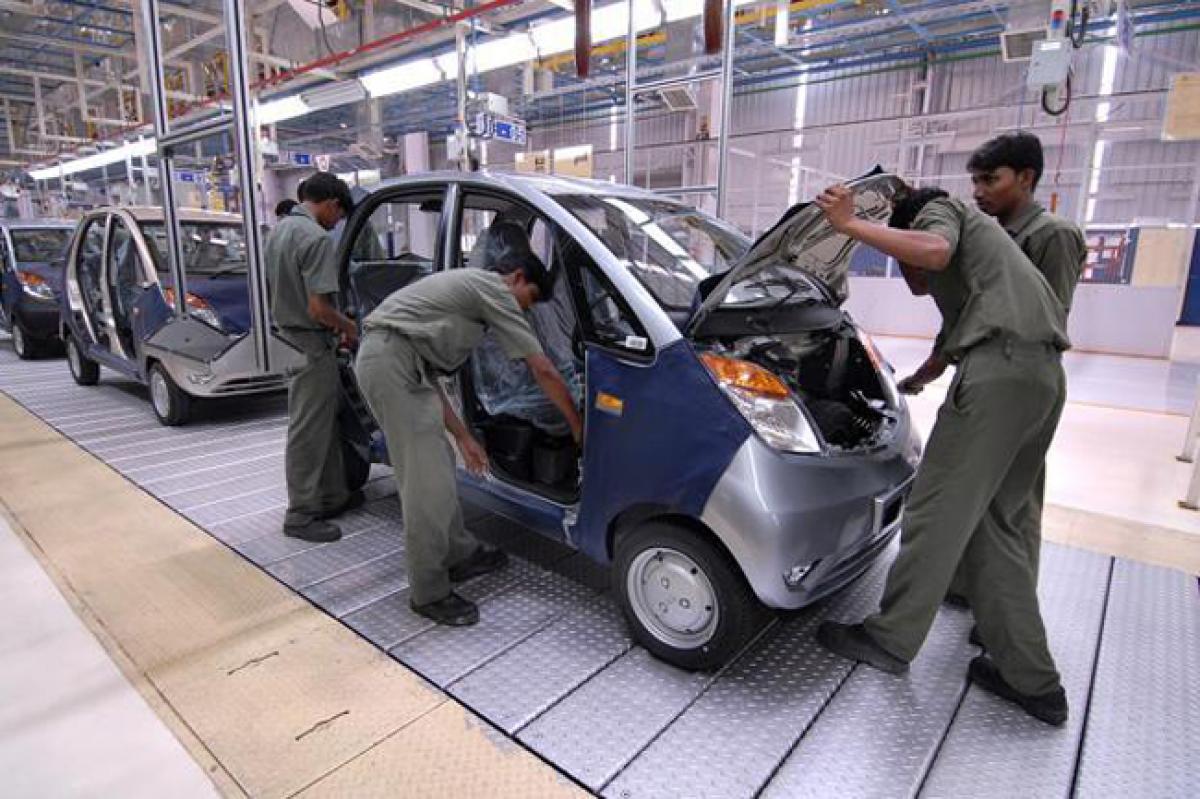 More women power to Tata Motors as company will add 10K workers