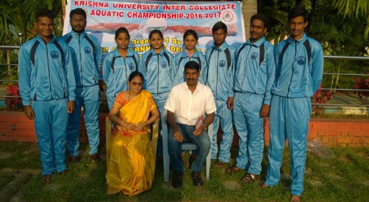 KRU teams leave for All India Aquatics Championship