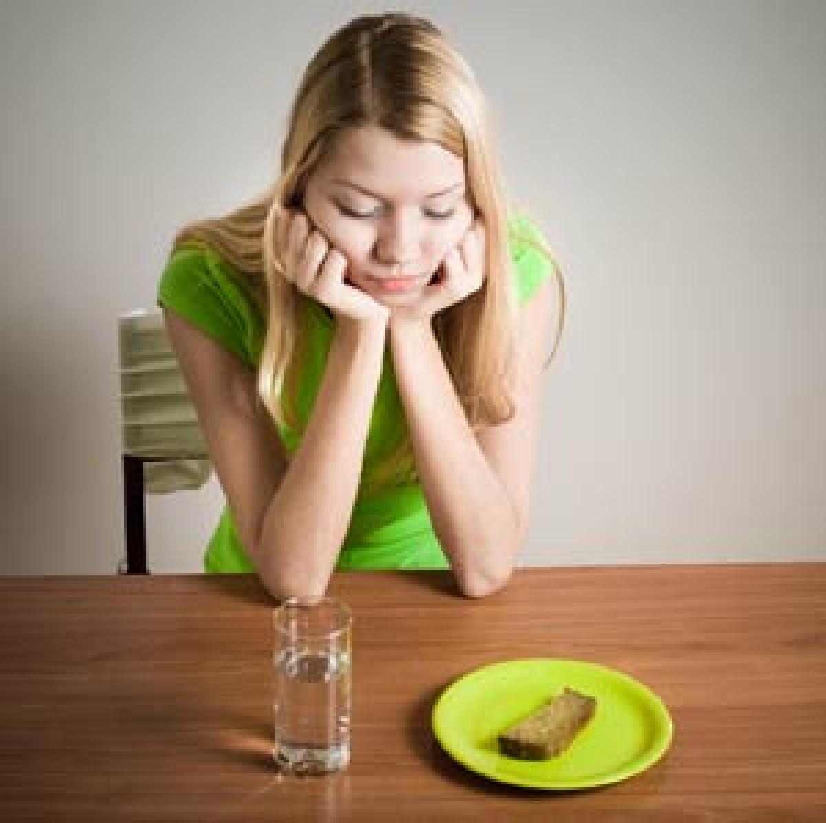 Genetic risk, stress, dieting triggers anorexia