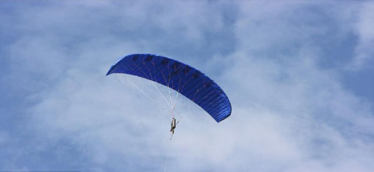 First wind farm powered by giant kites to be built in UK