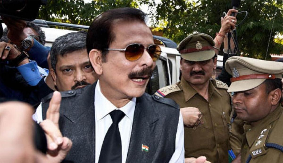 US show-cause notice to Sahara to attach hotel assets