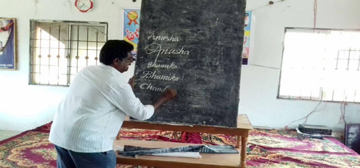 Teacher’s initiative to improve students’ hand-writing skills