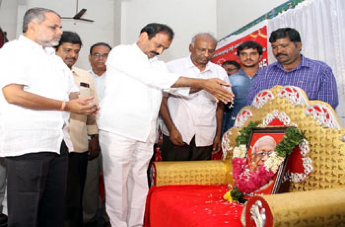 Tributes paid to Bardhan