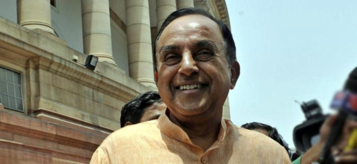 Case against Dinakaran strange, hope its not political witch hunt: Subramanian Swamy