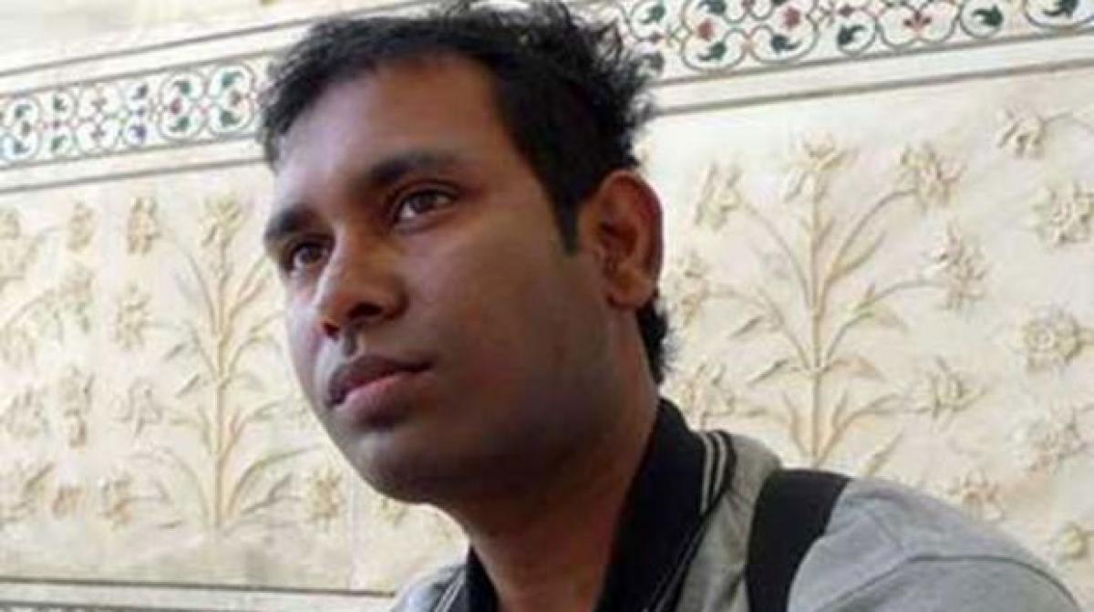 Two sentenced to death for Bangladesh blogger murder