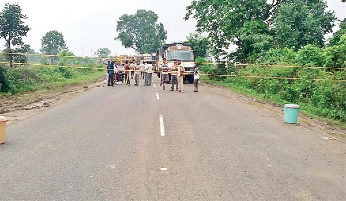 Tribals allegedly as Maoists create flutter in Agency