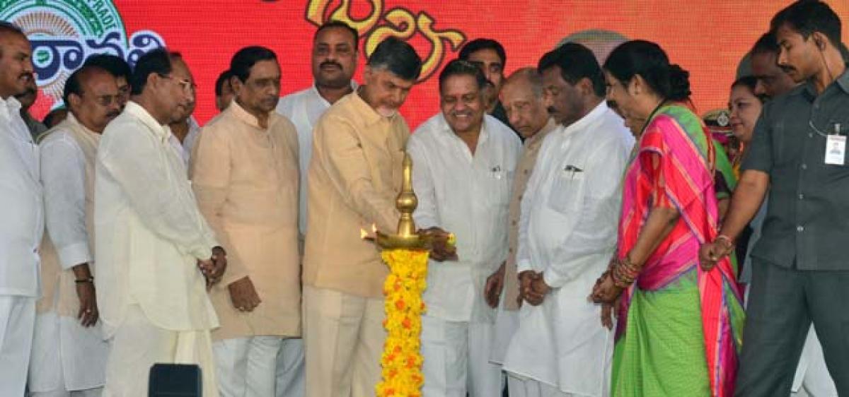 Naidu vows to end regional imbalances