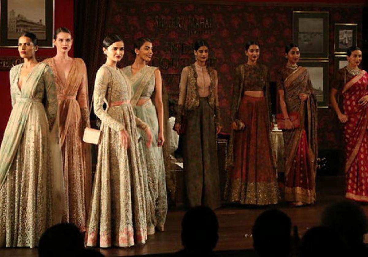 Sabyasachis clothing line to kick-start Indian Coutoure Week 2015