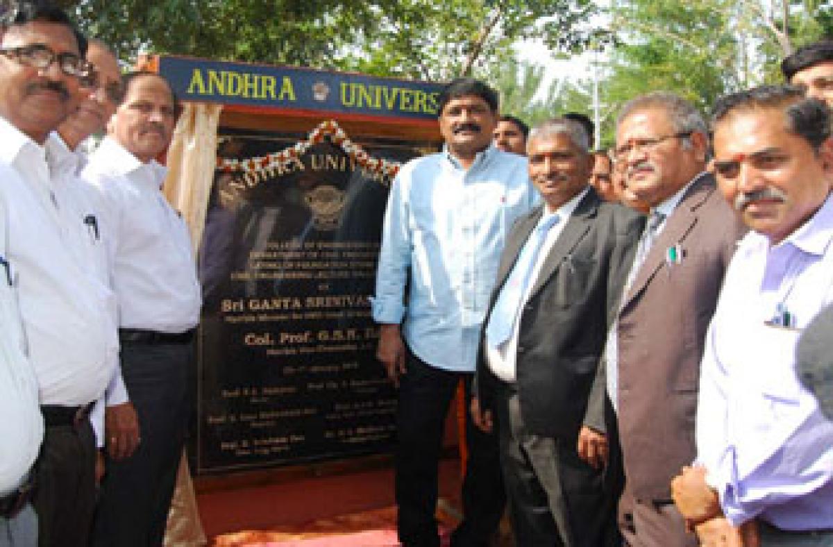 Goverment to help boost Andhra University image