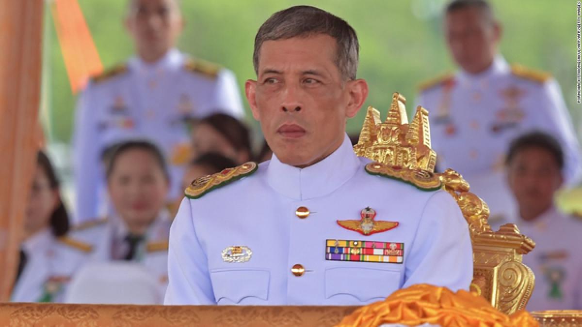 King Vajiralongkorn of Thailand appoints new members to royal council