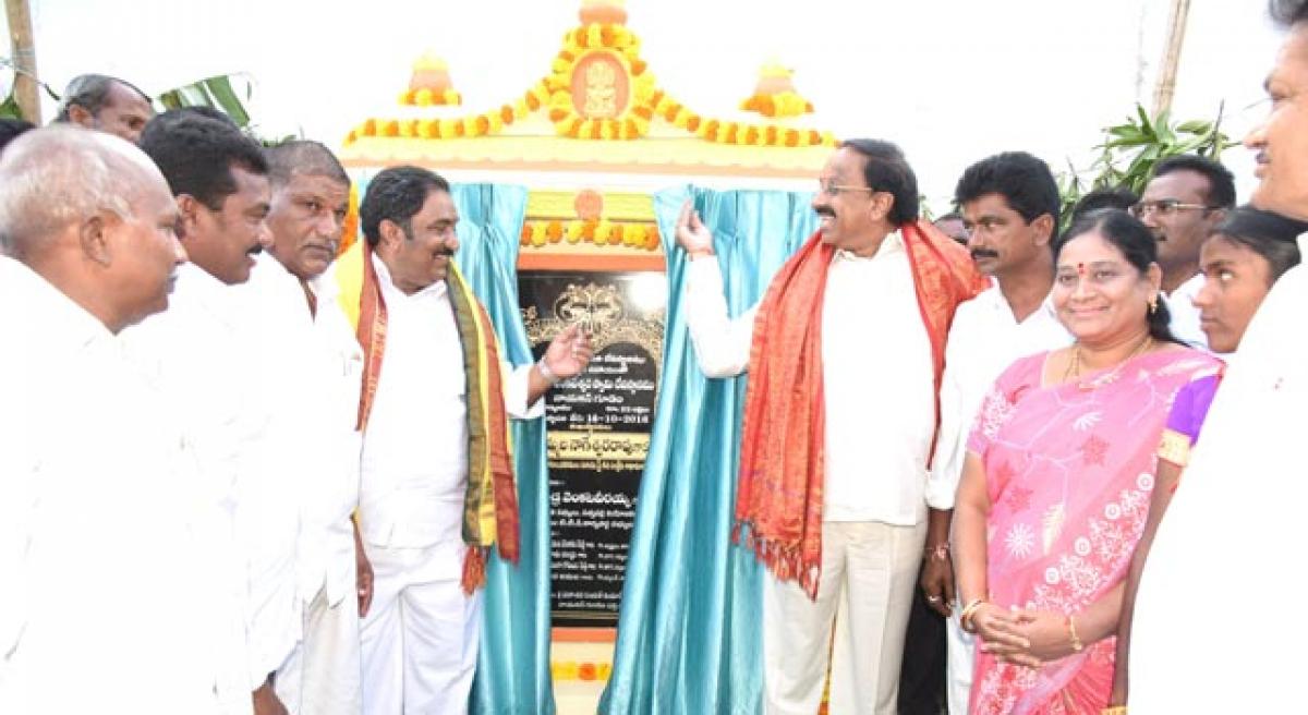 Temples will get facelift:Tummala Nageswara Rao