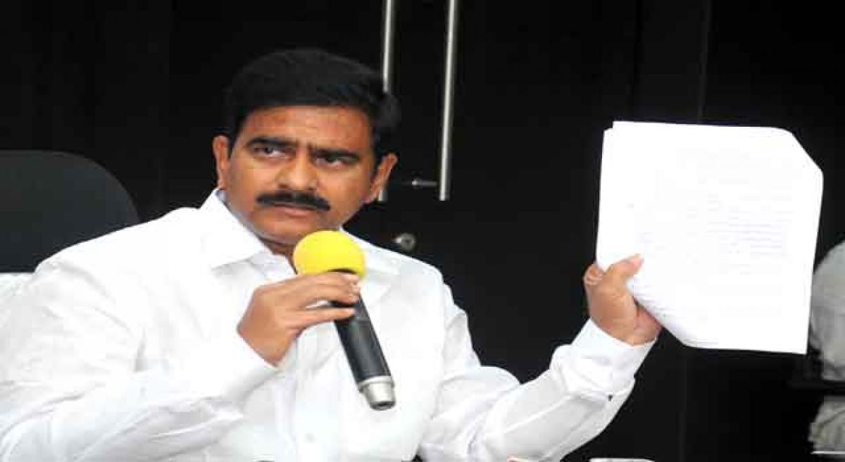 Devineni accuses Telangana govt of ignoring pact on Krishna waters