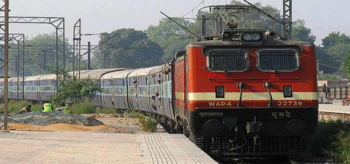 Humsafar Express to start from X-Mas