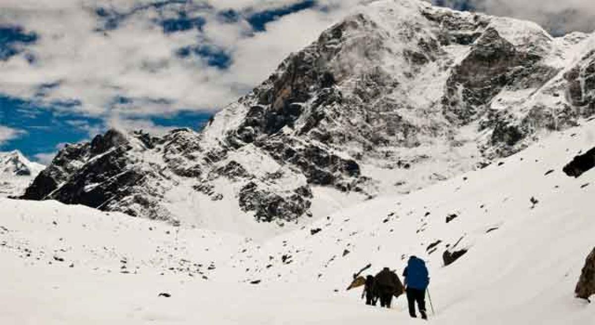 Nine trekkers struck in Himachal hamlet