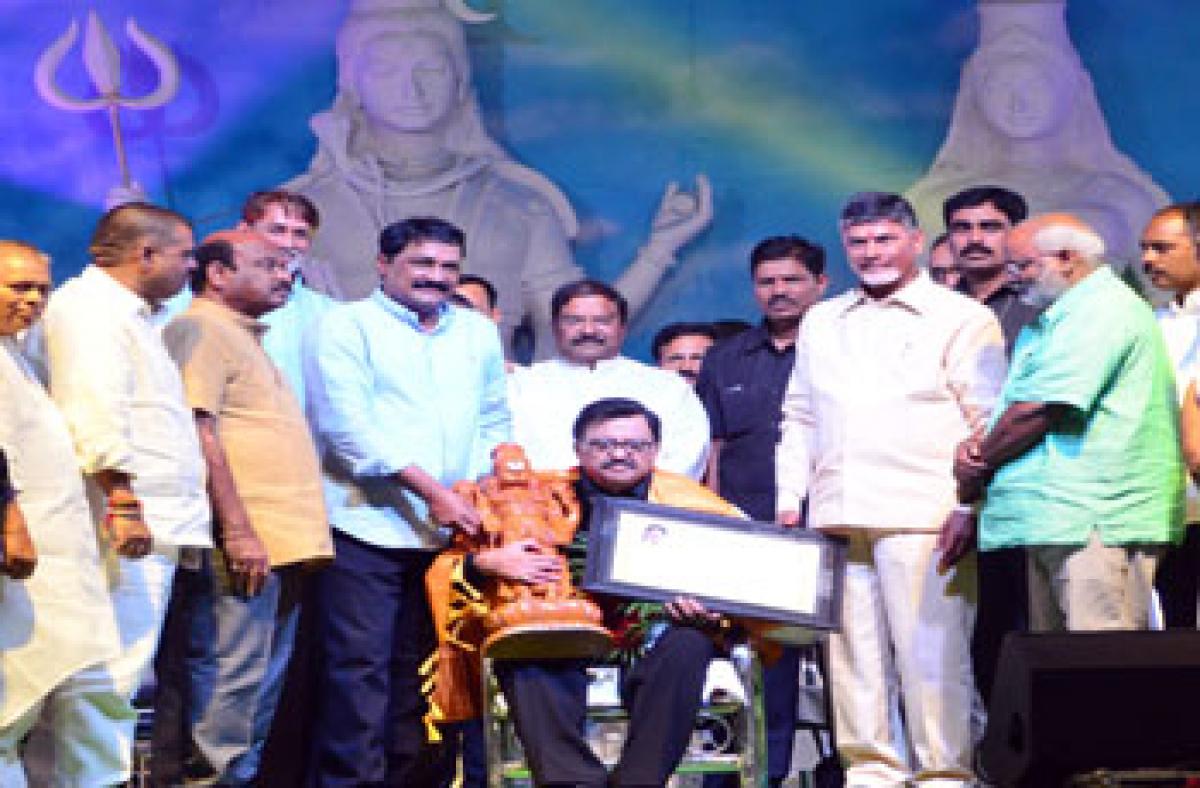 Vizag will be  made top city in India: CM