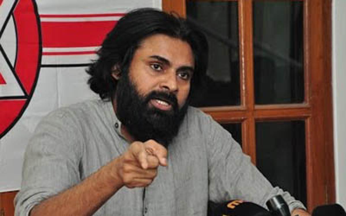 Pawan warns AP govt against forcible acquisition of land for Amaravathi