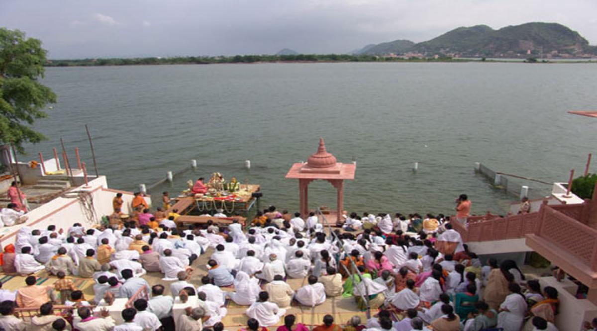 172 new bathing ghats to be constructed