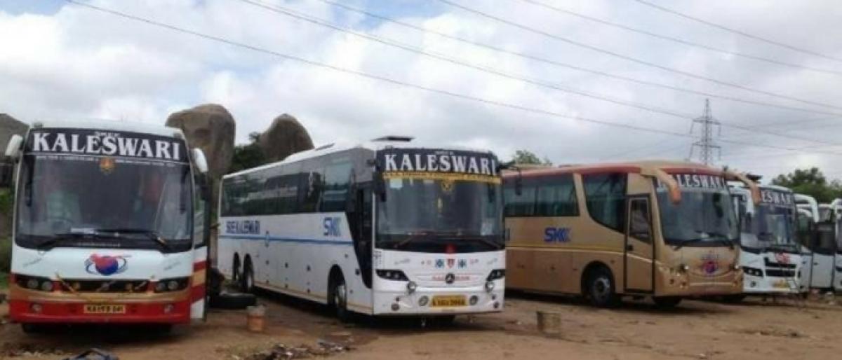 15 illegal tourist buses seized