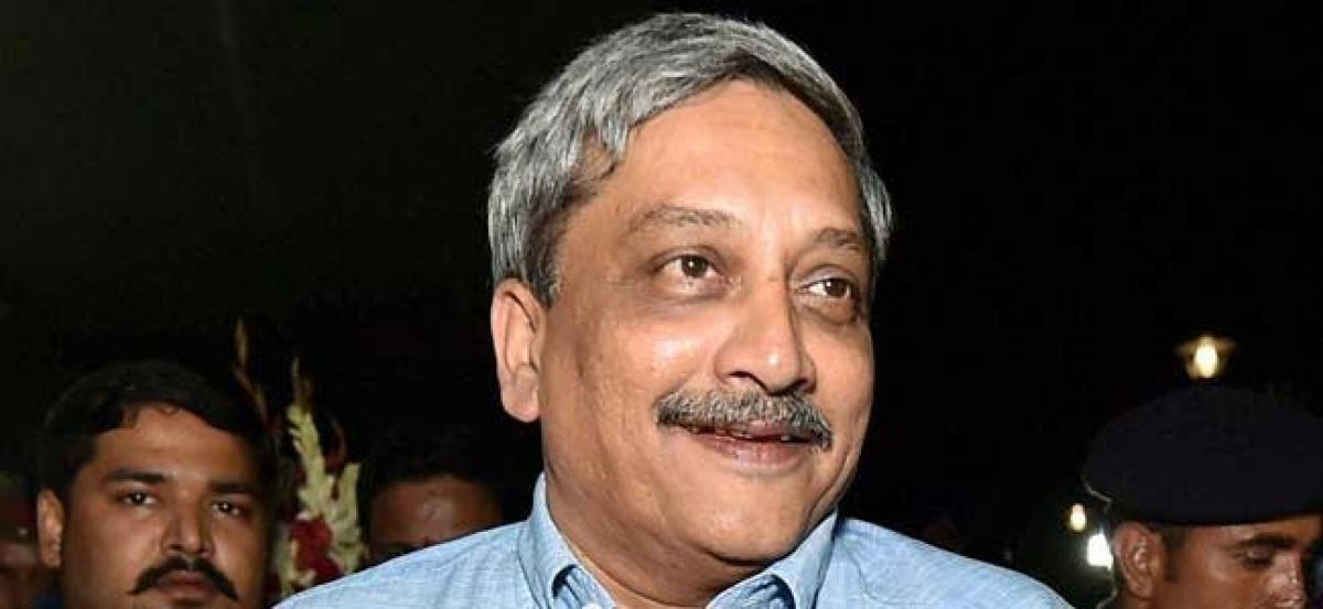 Foreign jet makers need their govts nod to make in India - Parrikar