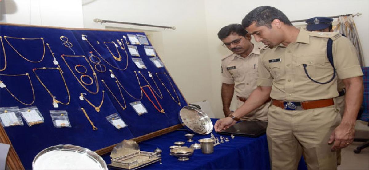 1 held, stolen property worth Rs 10 lakh recovered