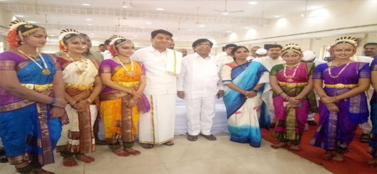 Collector steals show in traditional attire