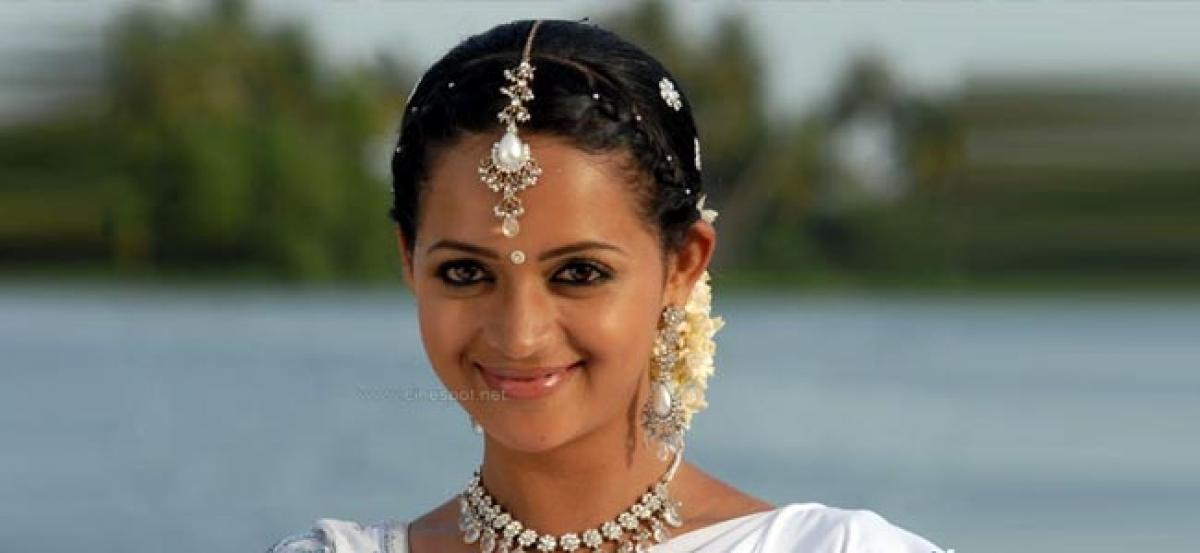 Popular Malayalam actress kidnapped, released; Driver arrested