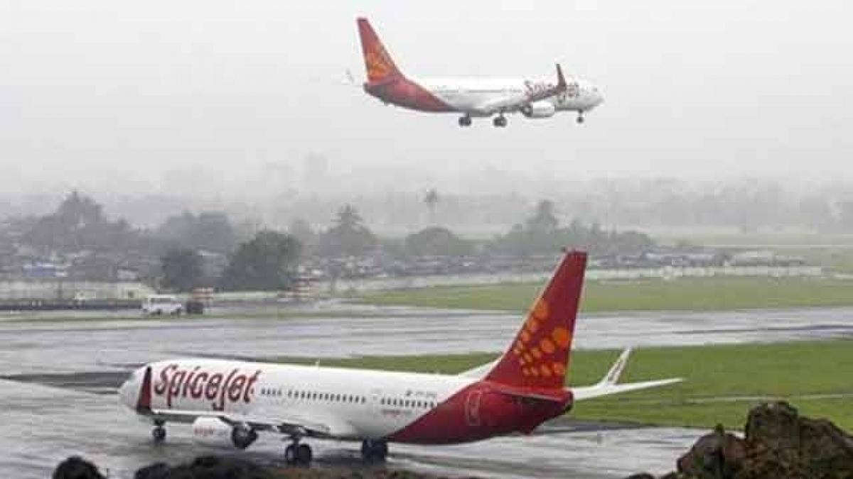 SpiceJet mid-air collision with averted after aircraft comes in path of Emirates