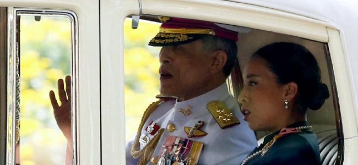 Thailands new king makes first public appearance