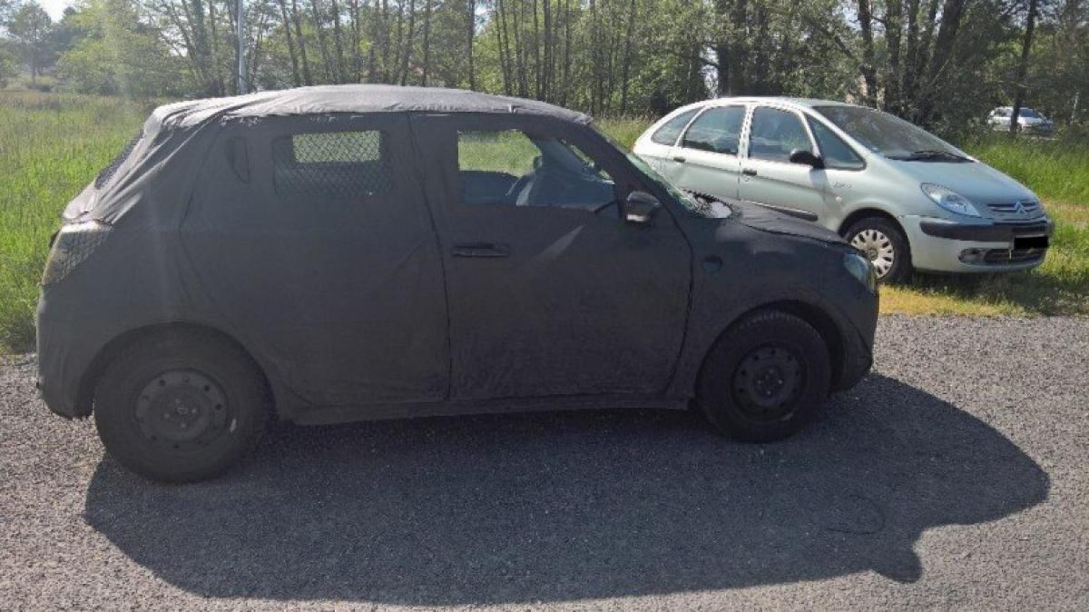 Maruti Ignis to rival Mahindra KUV 100, Renault Kwid spotted testing in France