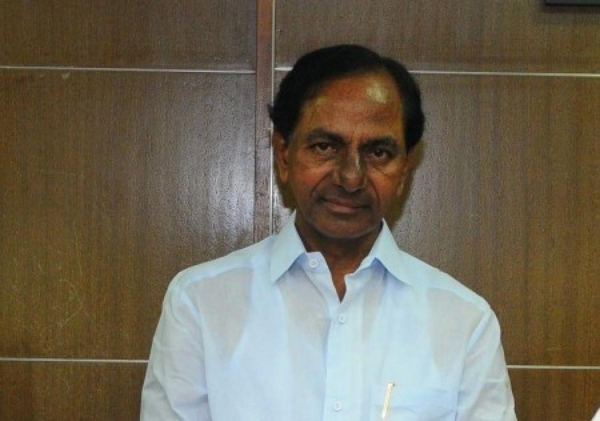 KCR arrives for the Amaravati foundation ceremony