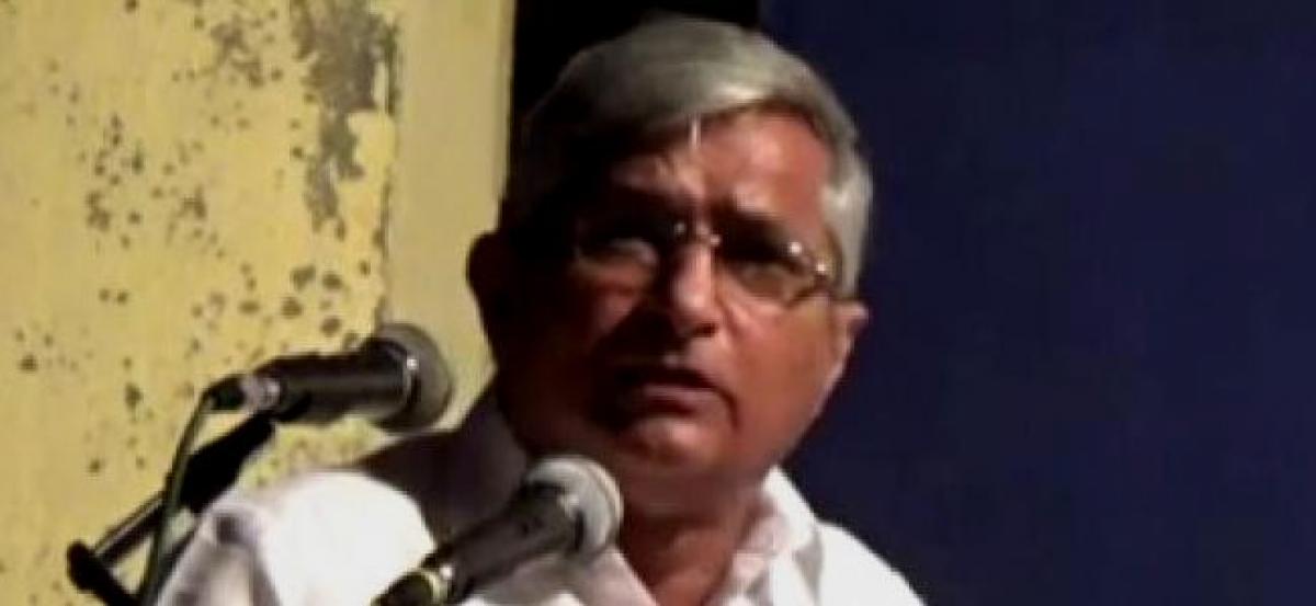 Shiv Sena compares RSS Goa rebel Subhash Velingkar to Lord Krishna