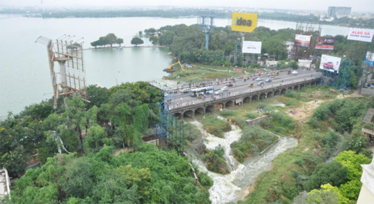 Hussain Sagar sluice gate lifted after 15 years