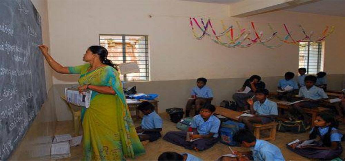 2,000 more teacher posts for residential schools in Telangana