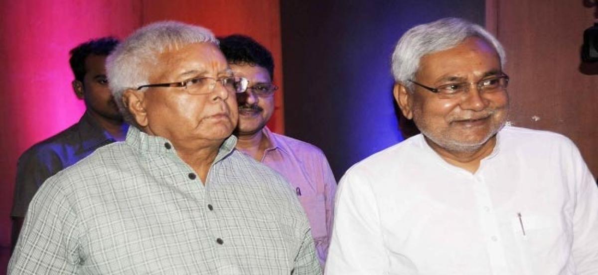 Nitish Kumar, Lalu Yadav term budget ‘disappointing’