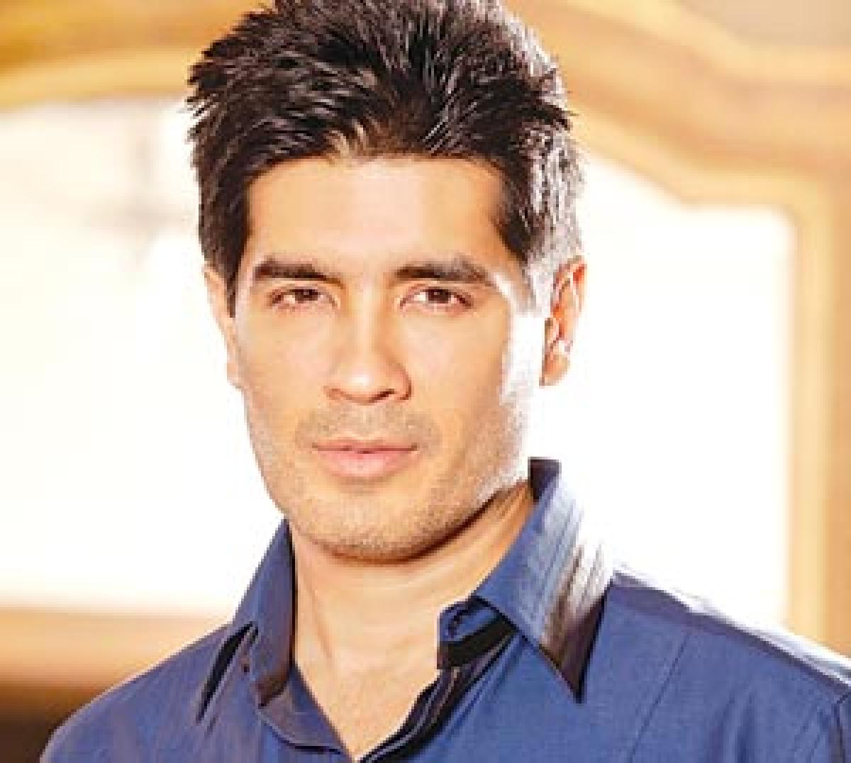 Manish Malhotra wants couture show in Pakistan