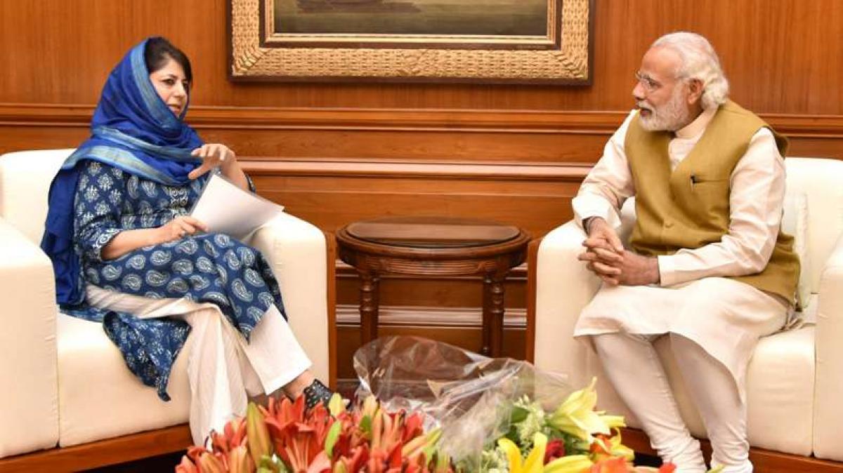 Mehbooba Mufti stresses on Kashmir dialogue in meet with PM Modi