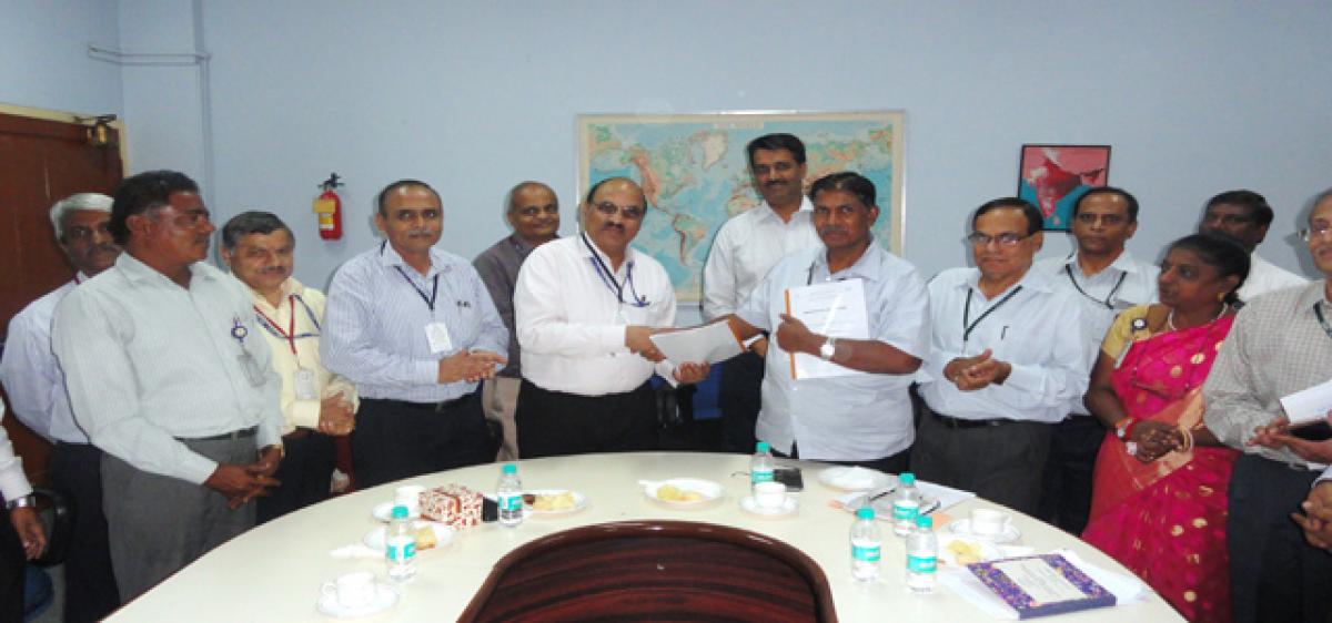 ECIL enters into MoU with ISRO