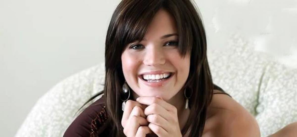 Mandy Moore to star in Darkest Minds