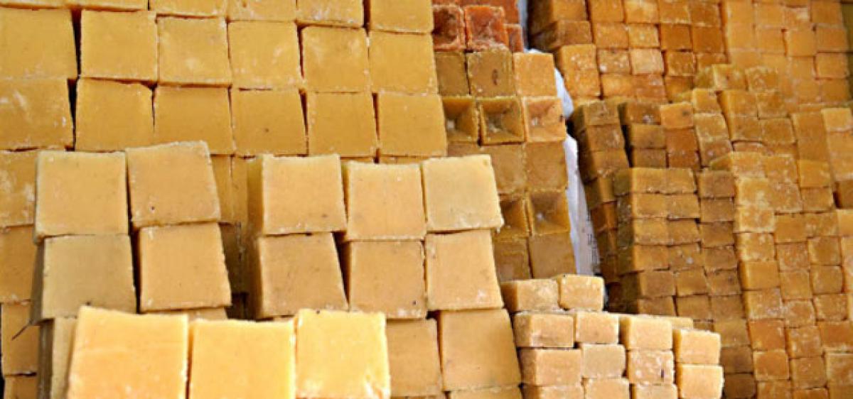 25 quintals of jaggery seized