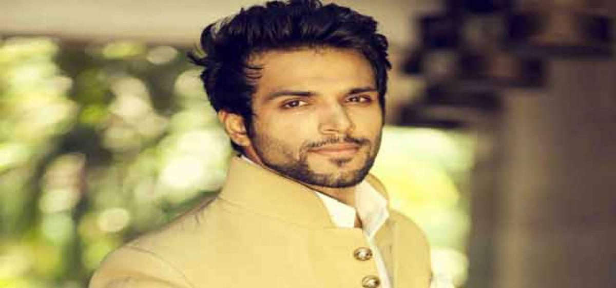 Rithwik Dhanjani to host Aye Zindagi