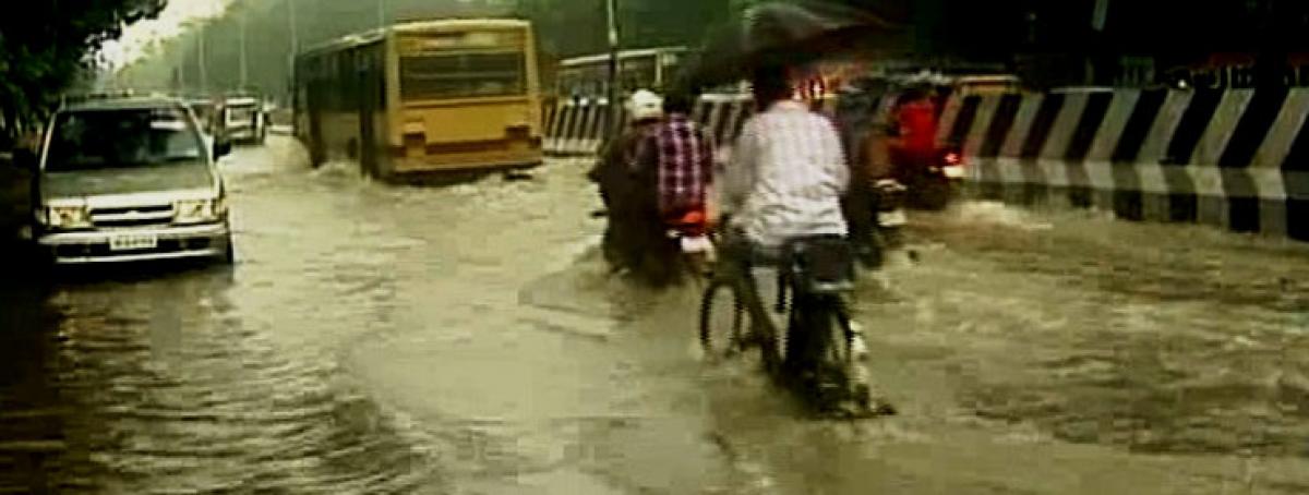 Rain to abate in Tamil Nadu, toll climbs to 70