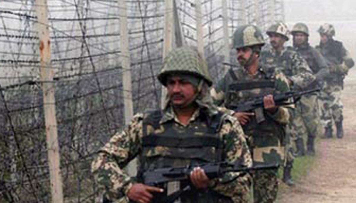 Pakistan fires at Indian positions in Kashmir