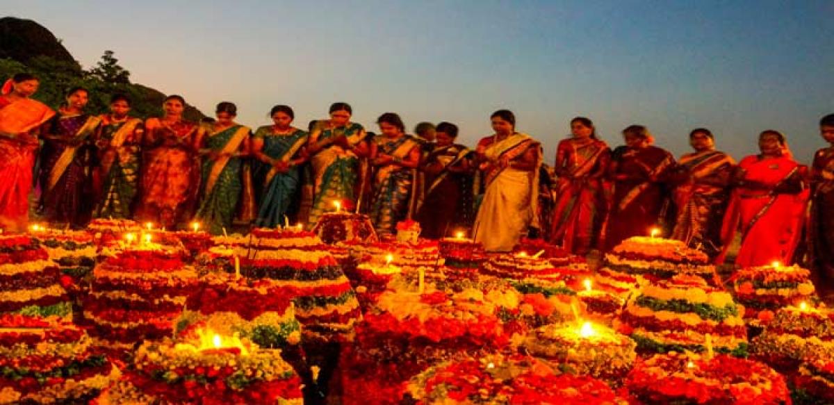 TS eyes global status for Bathukamma