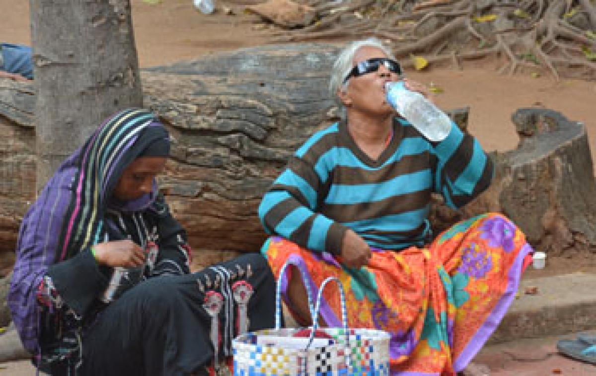 Eye hospital patients protest over water scarcity